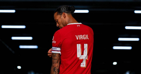 CHÍNH THỨC! Van Dijk trở thành tân đội trưởng của Liverpool