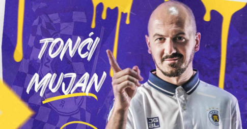 Hà Nội FC công bố ngoại binh mới