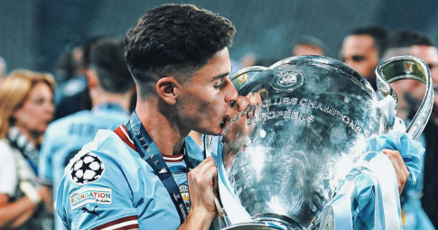 Ẵm cúp bạc Champions League, Julian Alvarez lập kỷ lục độc nhất lịch sử làng túc cầu