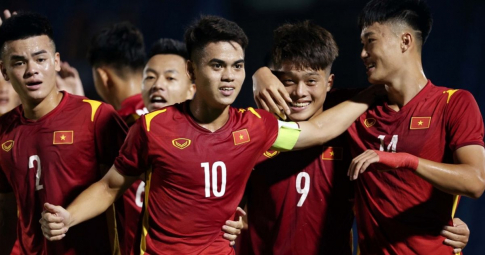 Chung nhóm U20 Trung Quốc ở VCK, <b>U20 Việt Nam nguy cơ rơi vào bảng tử thần</b>