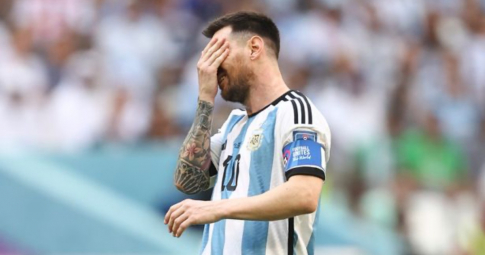 Công nghệ bắt việt vị bán tự động cướp đi 3 bàn của Argentina, Messi lên tiếng
