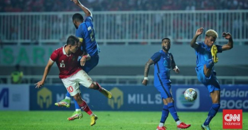 Giao hữu chói sáng, tuyển Indonesia công phá BXH FIFA