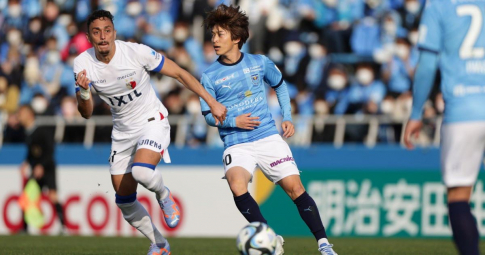 <b>Không dùng Công Phượng</b>, Yokohama FC rơi xuống đáy BXH J1 League