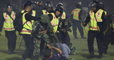 Nhân chứng trong tấn bi kịch tại Indonesia tiết lộ nguyên nhân cuộc chạy loạn