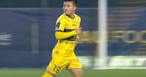 Quang Hải vào sân chưa kịp chạm bóng, Pau FC vất vả giành giật lại 1 điểm