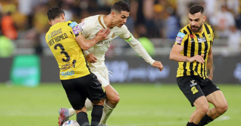 Ronaldo tịt ngòi trận thứ 2 liên tiếp, Al Nassr bị soán ngôi đầu BXH