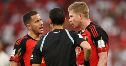 Thua sốc Morocco, Hazard và De Bruyne <b>bị đồng đội đá đểu</b>