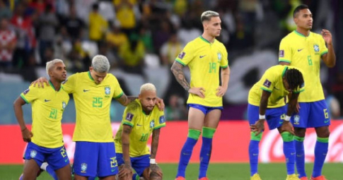 Brazil bị loại khỏi World Cup: <b>Cái kết đắng cho sự chủ quan</b>