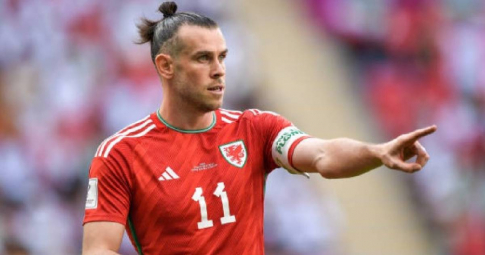 Gareth Bale đặt chân vào ngôi đền huyền thoại trong ngày Wales phơi áo