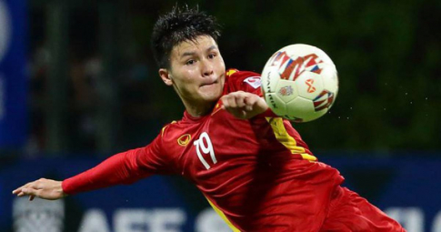 VFF sẵn sàng đưa Quang Hải về đá AFF Cup; SLNA mất trung vệ thép