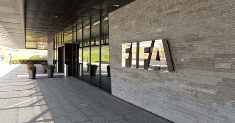 Ukraine <b>gửi đơn lên FIFA</b>, Iran gặp 'nguy'